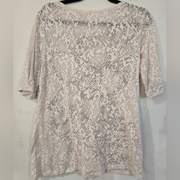 Women's Cream Sheer Floral T-shirt With Sequens. Pristine Condition. - Picture 5 of 7